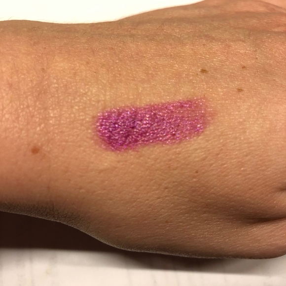BN&S! Revlon LE Shoot The Moon Lipstick Spaced Out - Picture 4 of 4